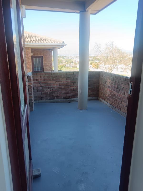 To Let 2 Bedroom Property for Rent in Brackenfell Western Cape